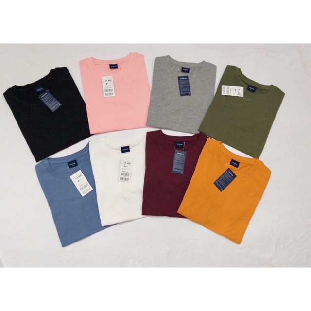 Áo thun trơn hiệu Polham