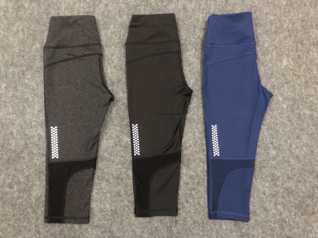 Quần tập gym và yoga đang giảm giá