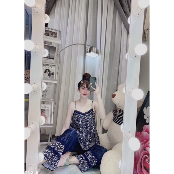 SÉT ĐỒ BỘ 2 DÂY PHI BÓNG HỌA TIẾT SANG CHẢNH HẾT NẤC
