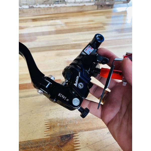 Tay dầu adelin 17mm