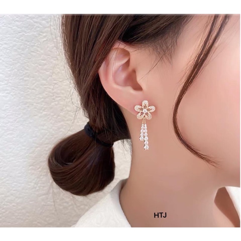 Bông tai nữ bạc THJ - Bông tai hoa tua nạm đá sang trọng xi vàng sáng đẹp