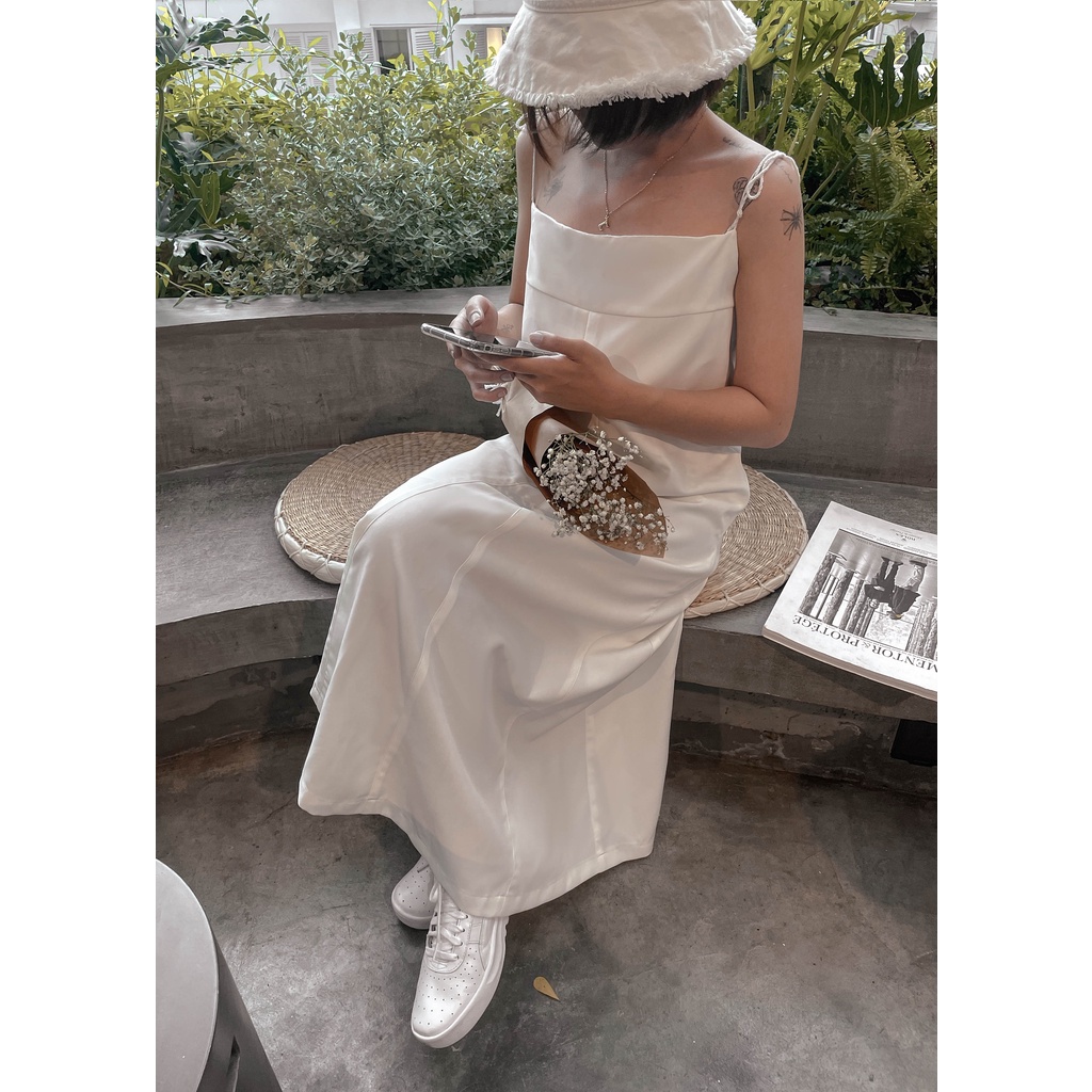 Đầm trắng dài SERENE DRESS  2 dây chất vải dày dặn, đầm trắng suông dài