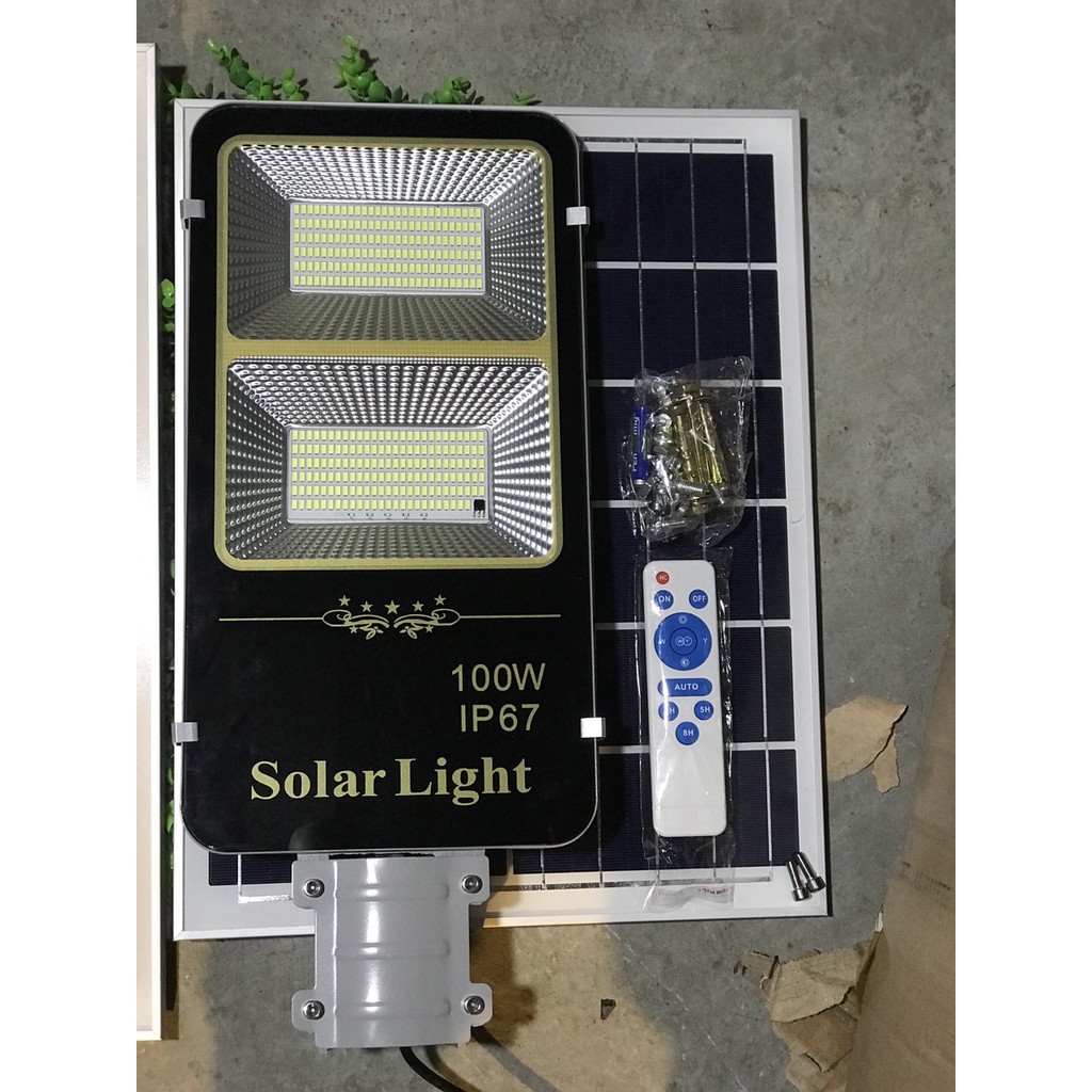 Đèn đường led năng lượng mặt trời bàn chải 400w 300w 200w  150w sân vườn chống nước IP67 vỏ nhôm đúc có Giấy Bảo Hành