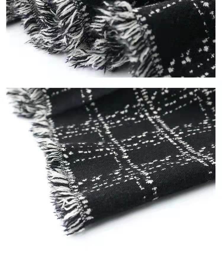 Chân váy dáng dài họa tiết kẻ caro cho nữ