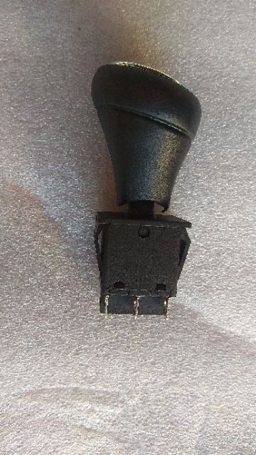 Cần gạt tiến lùi đảo chiều cho oto xe máy điện trẻ em