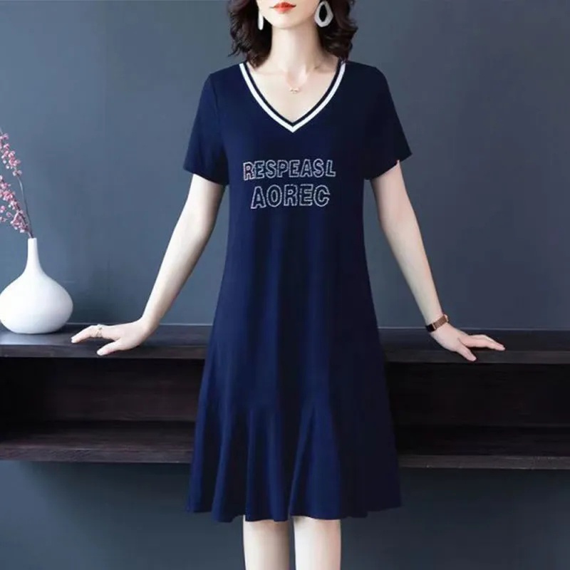 Đầm Tay Ngắn Cổ Chữ V Plus Size C8882 (45-90KG)