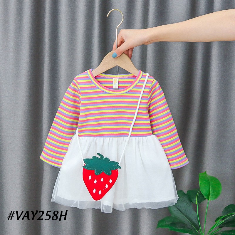 Váy bé gái, đầm bé gái họa tiết dâu xinh thời trang cho bé từ 6 tháng đến 3 tuổi VAY258H