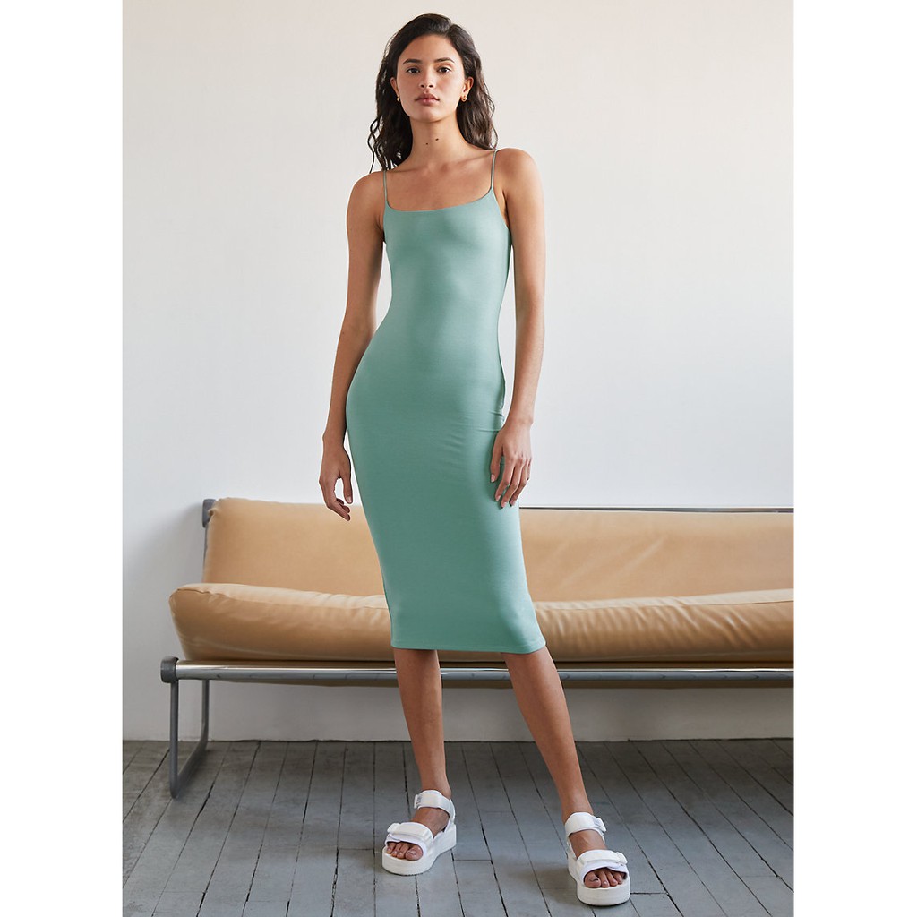 Đầm body hai dây mảnh Wilfred Tiny Midi Dress 82087