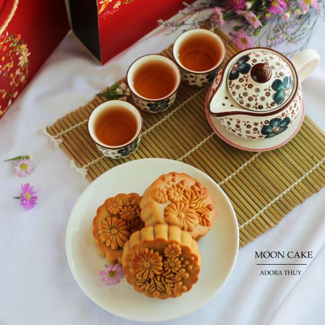 Bánh trung thu nhân sữa dừa