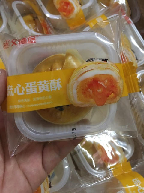 Bánh trứng chảy ngàn lớp