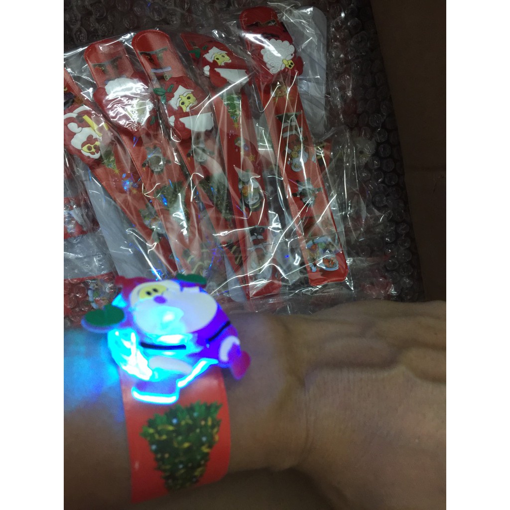 Vòng tay đồng hồ noel phát sáng cho bé