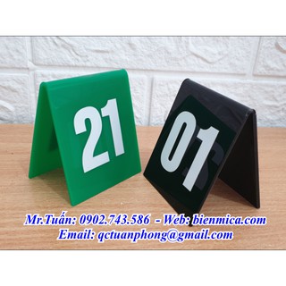 4 bộ từ 1-20 thẻ số bàn Mica Vàng số Xanh