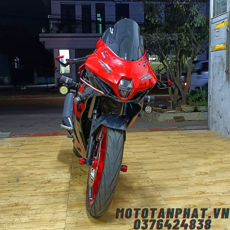 kính chắn gió Thái Lan GSX R-150