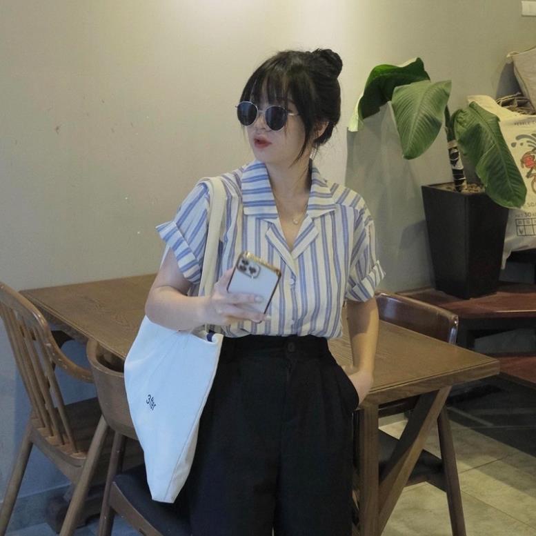 Áo Sơ Mi Nữ, Áo Cổ Vest Kẻ Sọc To Cộc Tay Style Hàn Quốc(Hàng Sẵn)