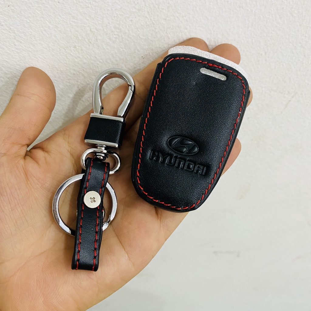 Bao Da Chìa Khóa Xe Hyundai SantaFe 2016 2017 2018 Màu Đen -Kèm Móc Treo R1