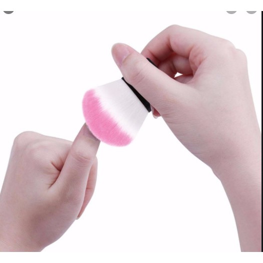 Chổi phủi bụi nail , cọ phủi bụi nail cán ngắn