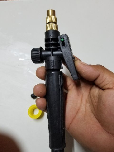 Bộ SÚNG XỊT  TƯỚI  đầu ĐIỀU CHỈNH ĐA NĂNG  dành cho máy bơm áp lực mini
