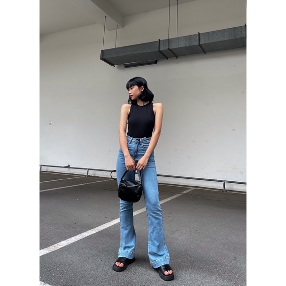 Loe lai viền nhạt dài (Ảnh shop chụp)