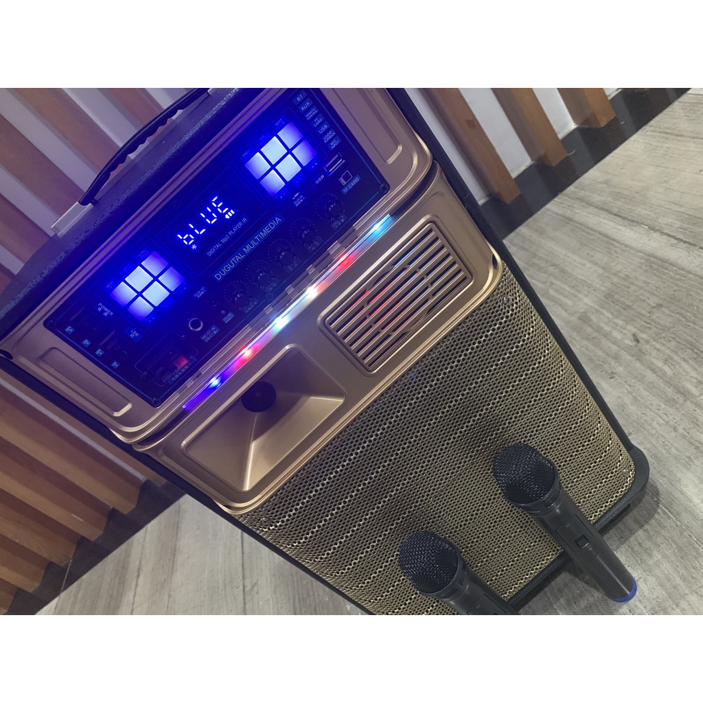 LOA KÉO DI ĐỘNG K10 CỰC HAY TẶNG 2 MICRO KHÔNG DÂY MẪU 2021 BASS 25 DÁNG CAO 10KGS có đèn led cực đẹp