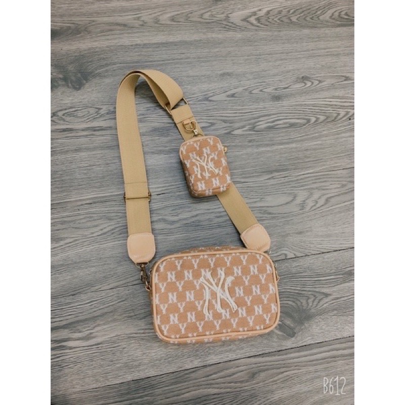 Set 2 Túi Thêu NY Dáng Unisex, Túi Đeo Chéo Nam Nữ Kèm Ví Nhỏ