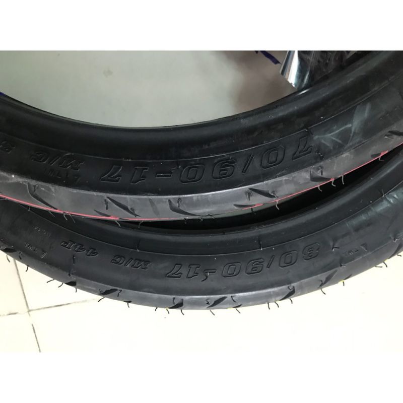 vỏ DURO 80/90-17 TL không ruột