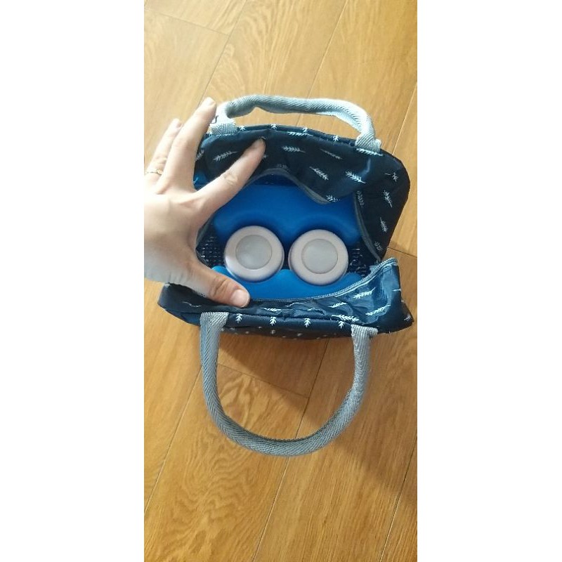 Combo 1 túi giữ nhiệt + 2 thanh đá 2 sóng