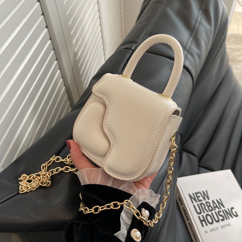 Túi Xách Mini Phối Dây Xích Thời Trang Mùa Hè Cho Nữ Dễ Phối Đồ Với 5 Kiểu Lựa Chọn