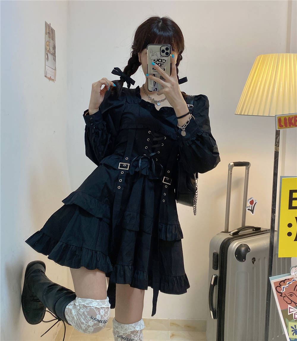 Gothic lolita váy mùa thu và mùa đông cô gái Tay áo bong bóng cổ điển dây buộc bánh váy Nhật Bản váy đen
