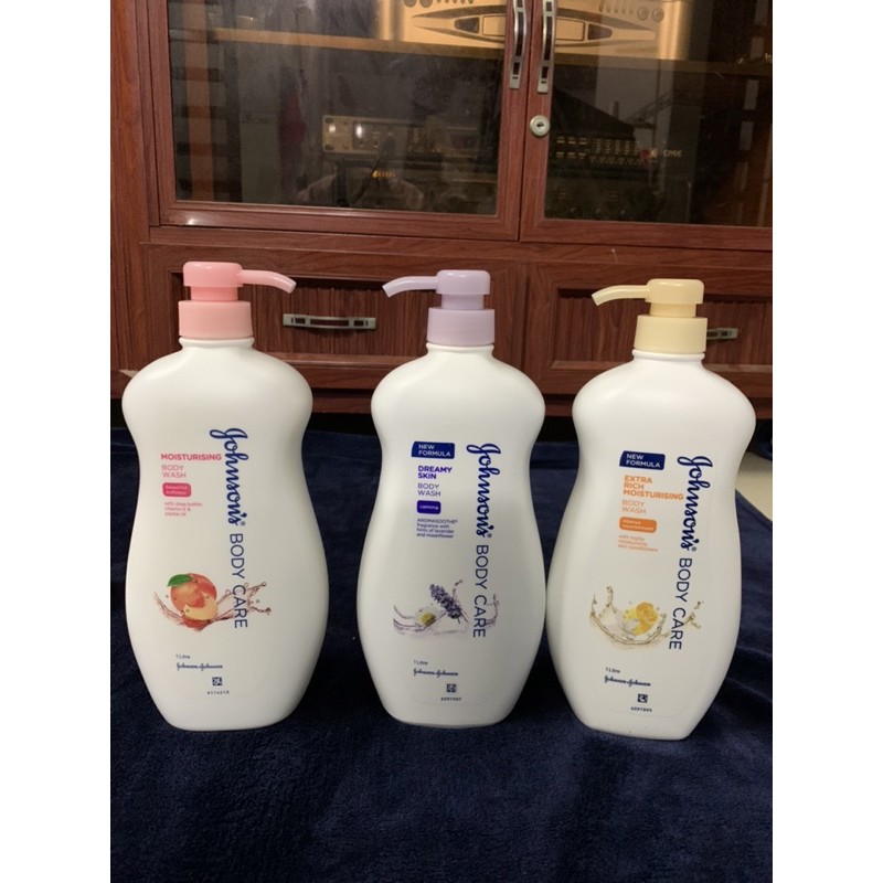 Sữa tắm Johnson’s Body Care