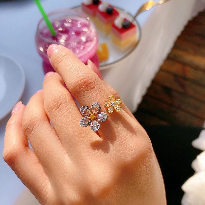 Nhẫn Đeo Tay Tạo Hình Bông Hoa Đính Đá Thời Trang Cho Nữ