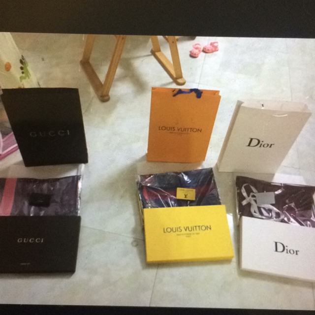 Khăn gucci full hộp
