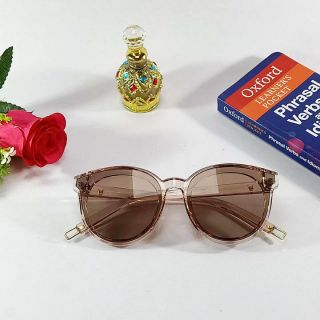 Mắt kính thời trang nữ kiểu dáng mắt mèo trẻ trung năng động_bao hành 12 tháng