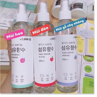 Xịt Thơm Quần Áo Fabric Perfume Daiso 250ml