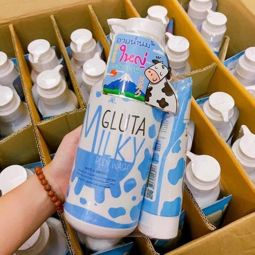 Sữa Tắm Bò GLUTA MILKY 800ml Tặng Kèm Sữa Rửa Mặt 190ml Thái Lan