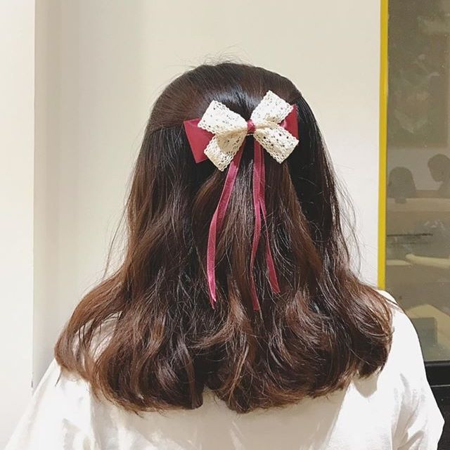 Kẹp tóc nơ phối ren