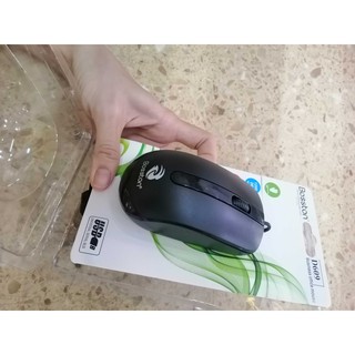 Chuột dây bosston d609