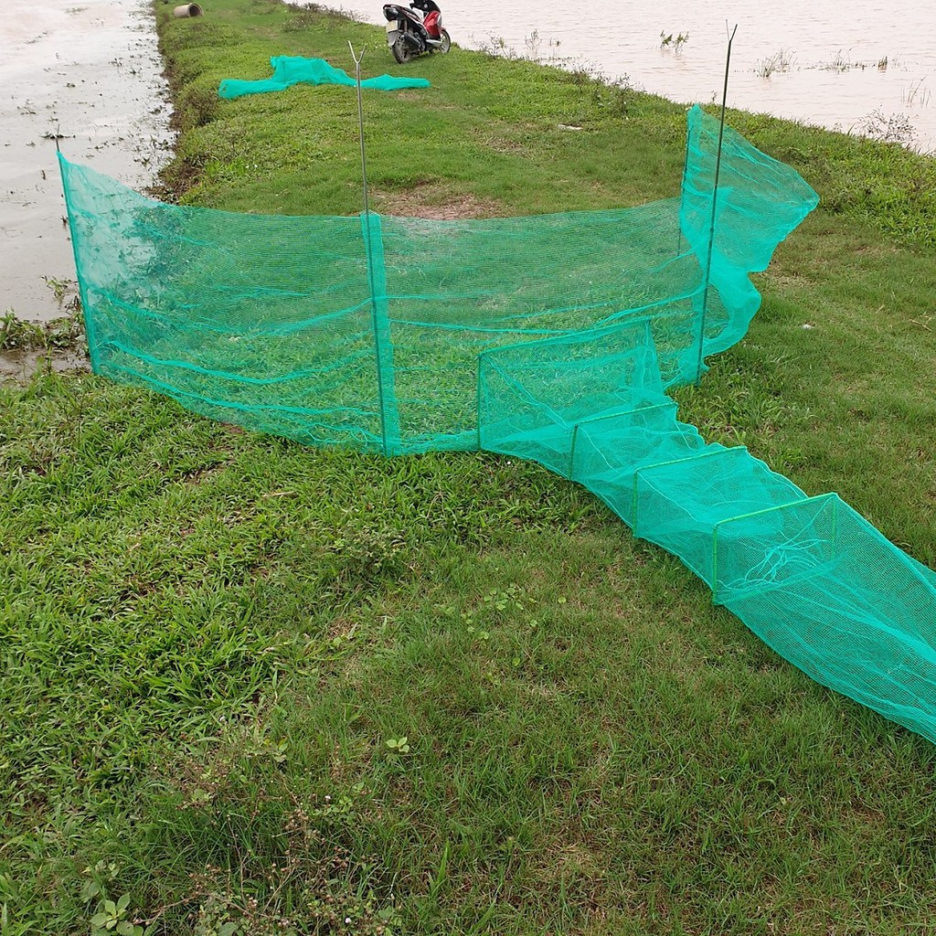 DỚN CHẶN SÔNG BẮT TÔM, TÉP, CÁ 30CM X 50CM ( 2 cánh rộng 5m, mỗi cánh 2.5m cao 1m đuôi 3m)