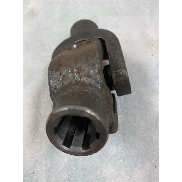 Khớp máy chữ thập,cốt 19li,1 đầu 6 răng lỗ 19li,đầu còn lại 18 răng lỗ 19li,dùng cho động cơ 150,175,200,250,300cc
