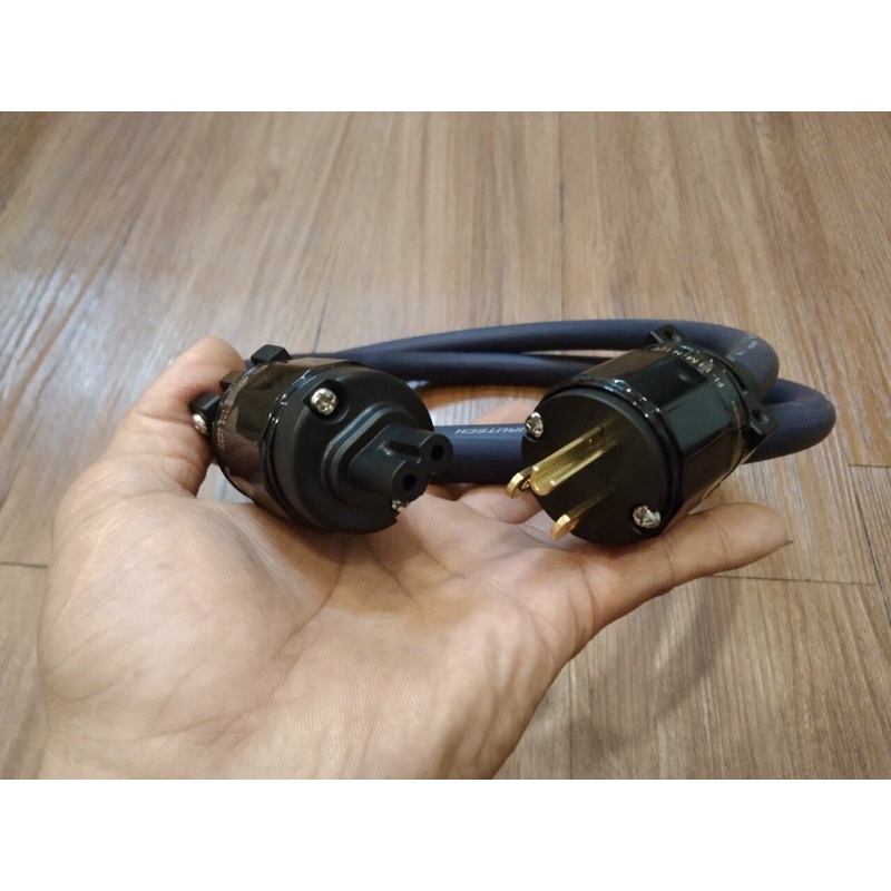 Dây nguồn furutech đầu số 8