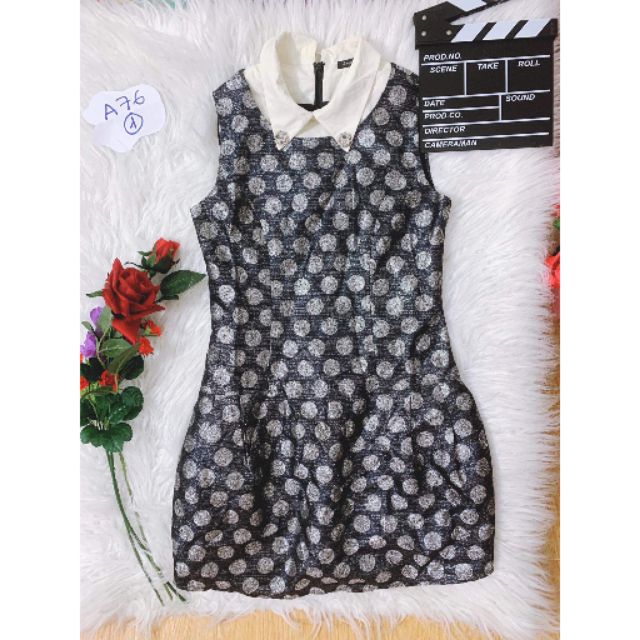 Đầm suông chấm bi phối cổ sơmi. A76