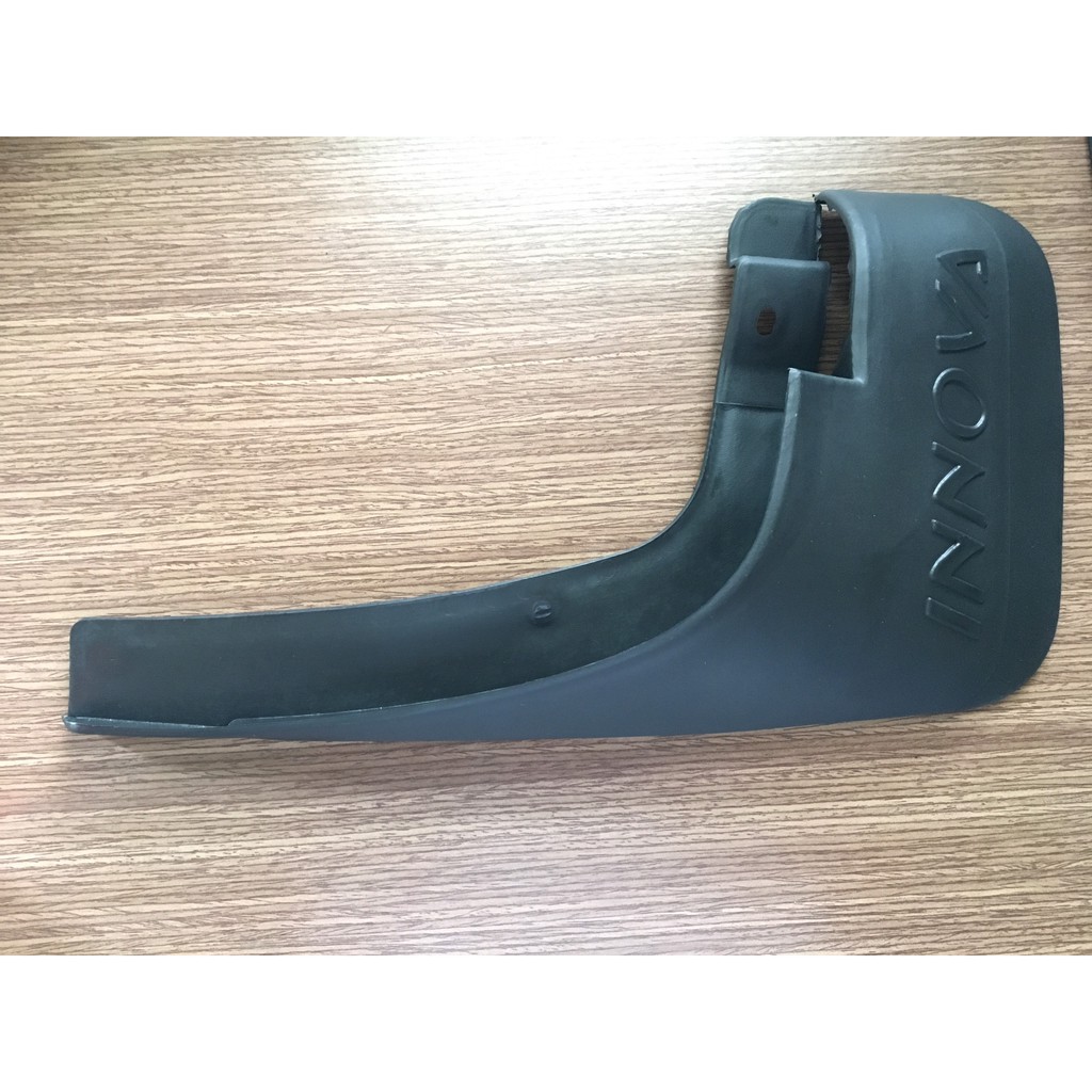 Bộ 04 Chắn Bùn Xe Ô Tô Toyota Innova 2009-2015