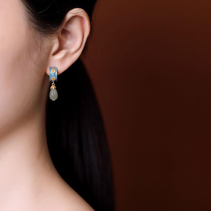 [Gufeng jade, orchid Earrings] 6by-2021 original S925 pure silver gilded oil dripping Hotan jade Gufeng creative high-end personality yulanhua earrings earrings for women