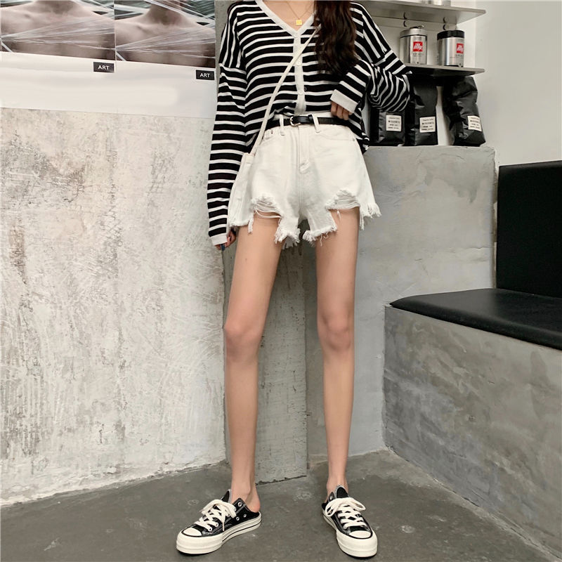 Quần Short Jeans Lưng Cao Ống Rộng Tua Rua