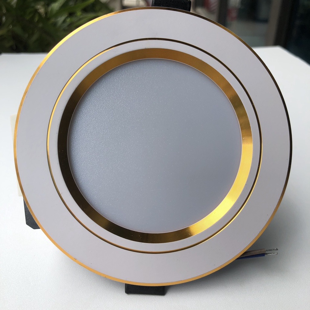Đèn Led âm trần 7w 3 chế độ màu phi 90 viền vàng- viền bạc ánh sáng đẹp