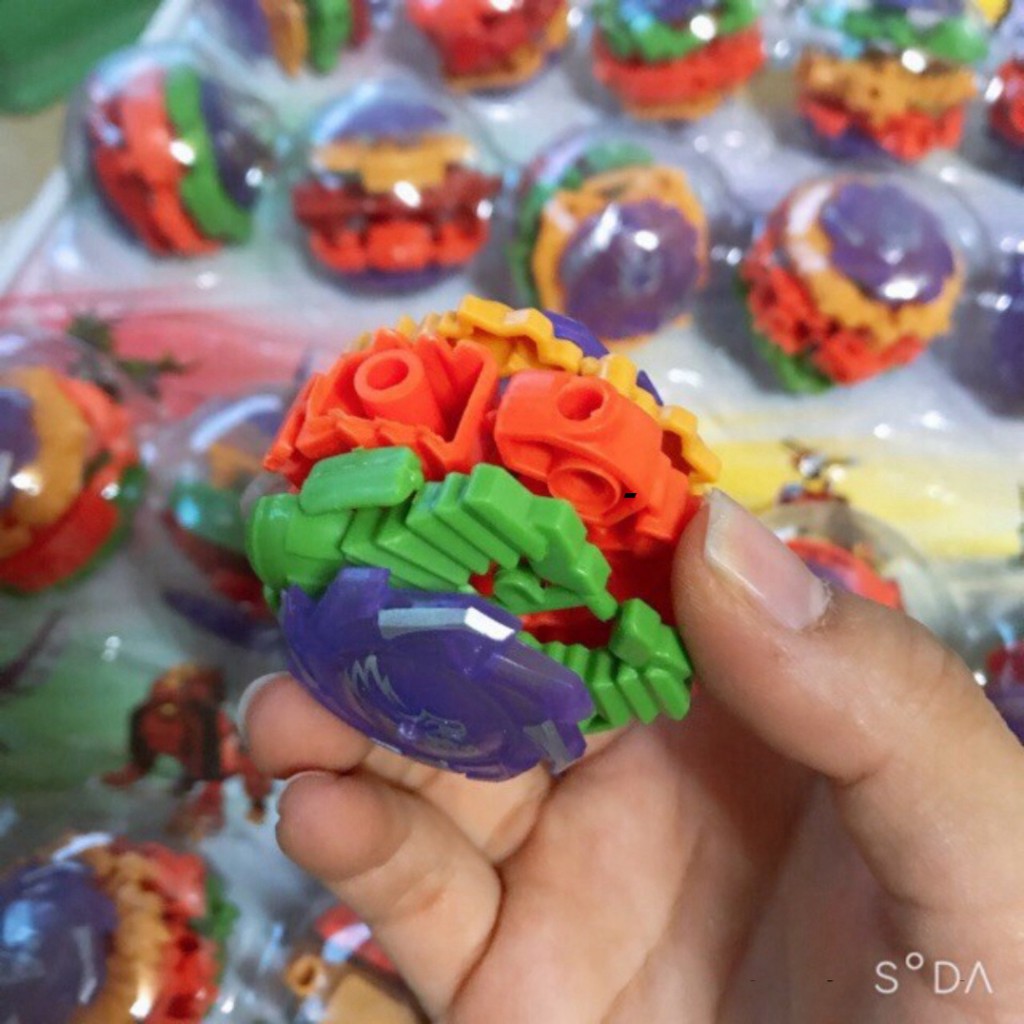 Đồ chơi trẻ em trứng biến hình bakugan