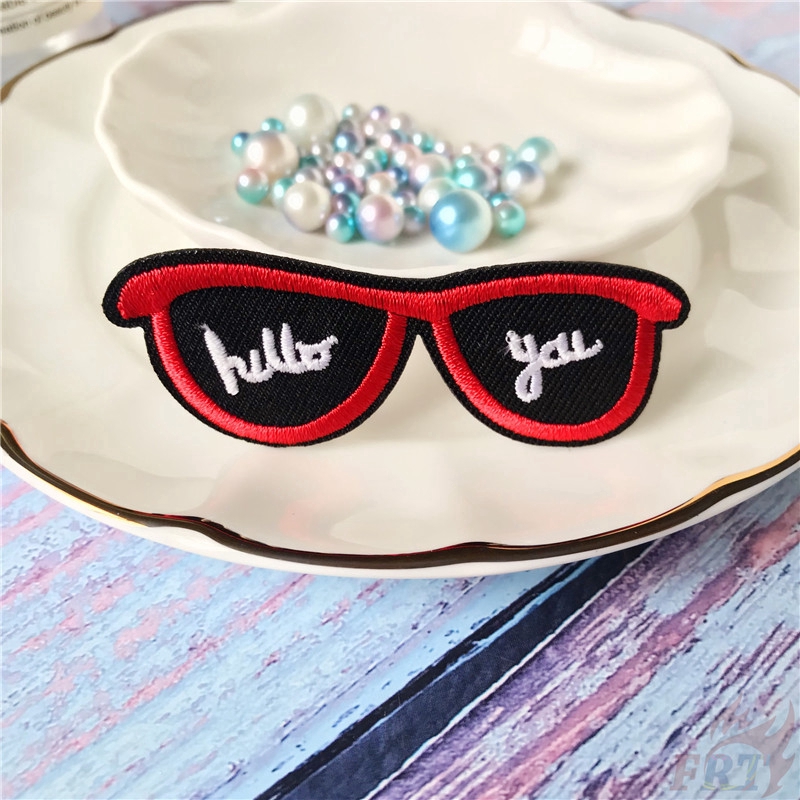 Miếng Dán Ủi Quần Áo Hình Hoạt Hình Vsco: Red Vibes Series 02