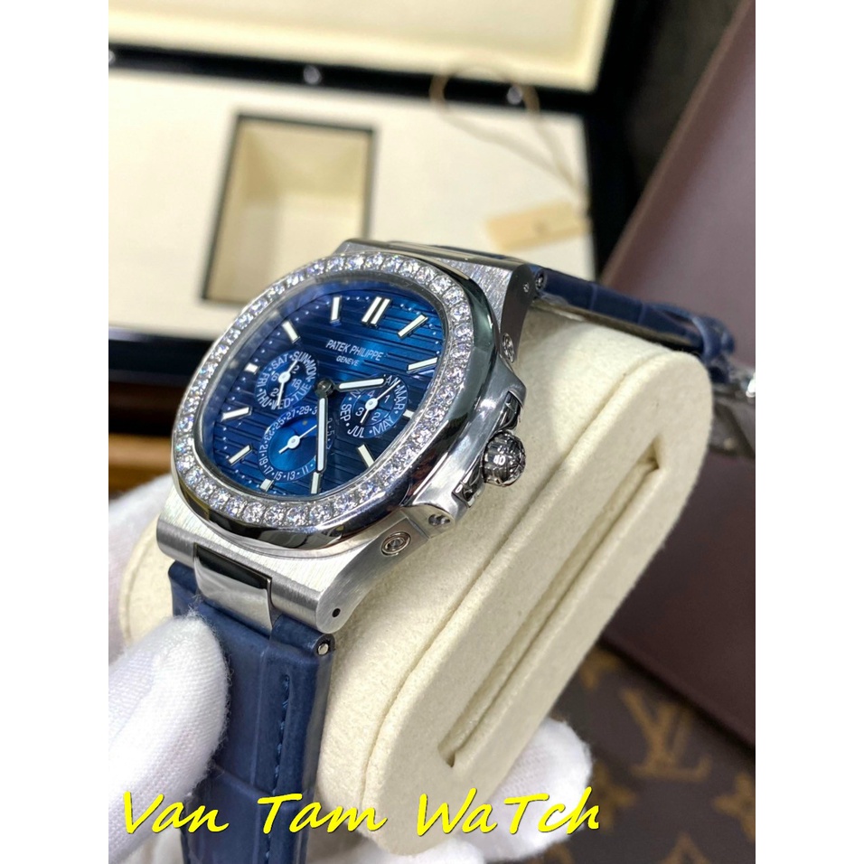 Đồng hồ nam Patek Phillipe Nautinus 40mm máy Thuỵ Sĩ cao cấp, mặt vuông 3 kim chronograph, viền đá cao cấp