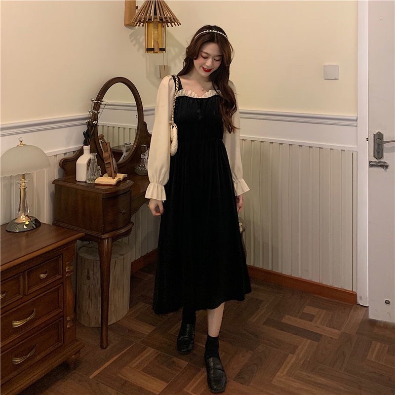 Ảnh thật váy nhung bánh bèo tay bồng cổ vuông dáng dài