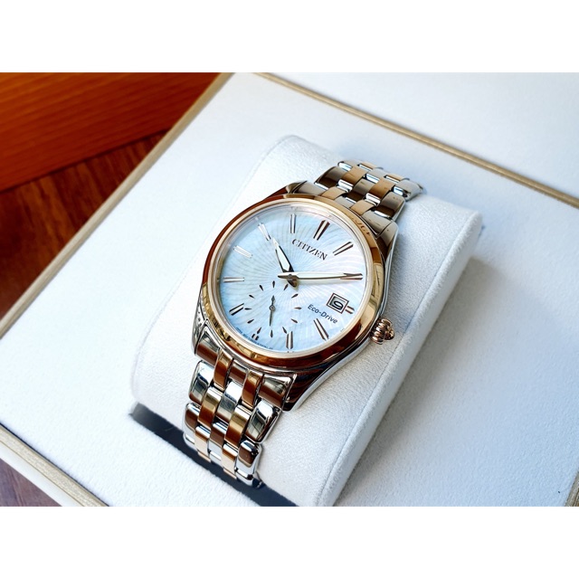 Đồng hồ nữ Citizen EV1036-51Y