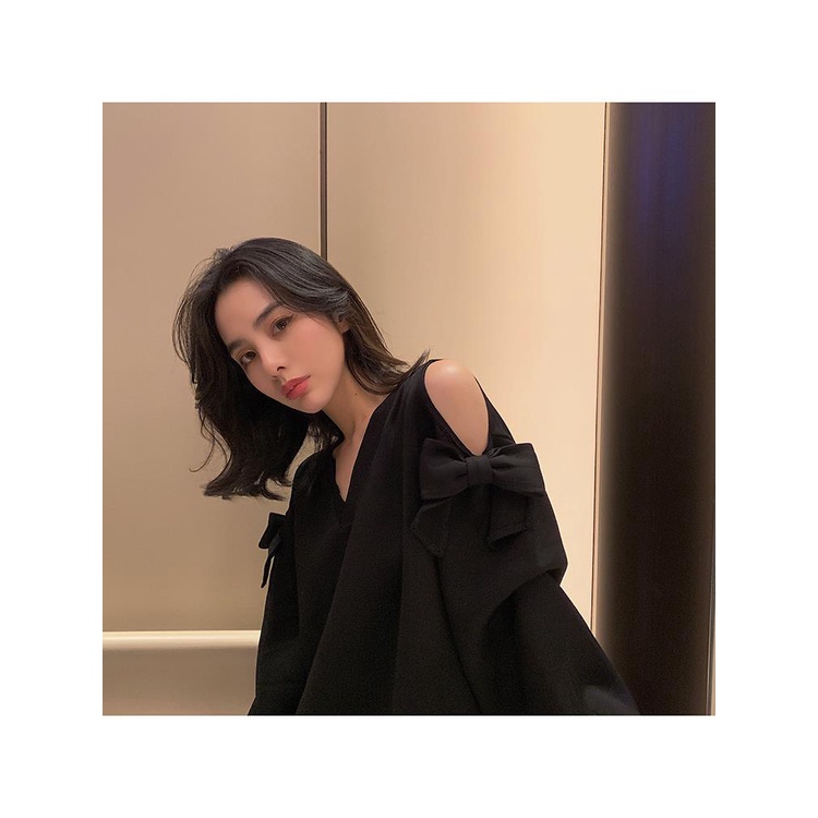 SUA004 Áo sweater thun cổ V đen trắng tay bồng khoét vai nơ babydoll cute thu đông thời trang nữ tính bánh bèo tiểu thư
